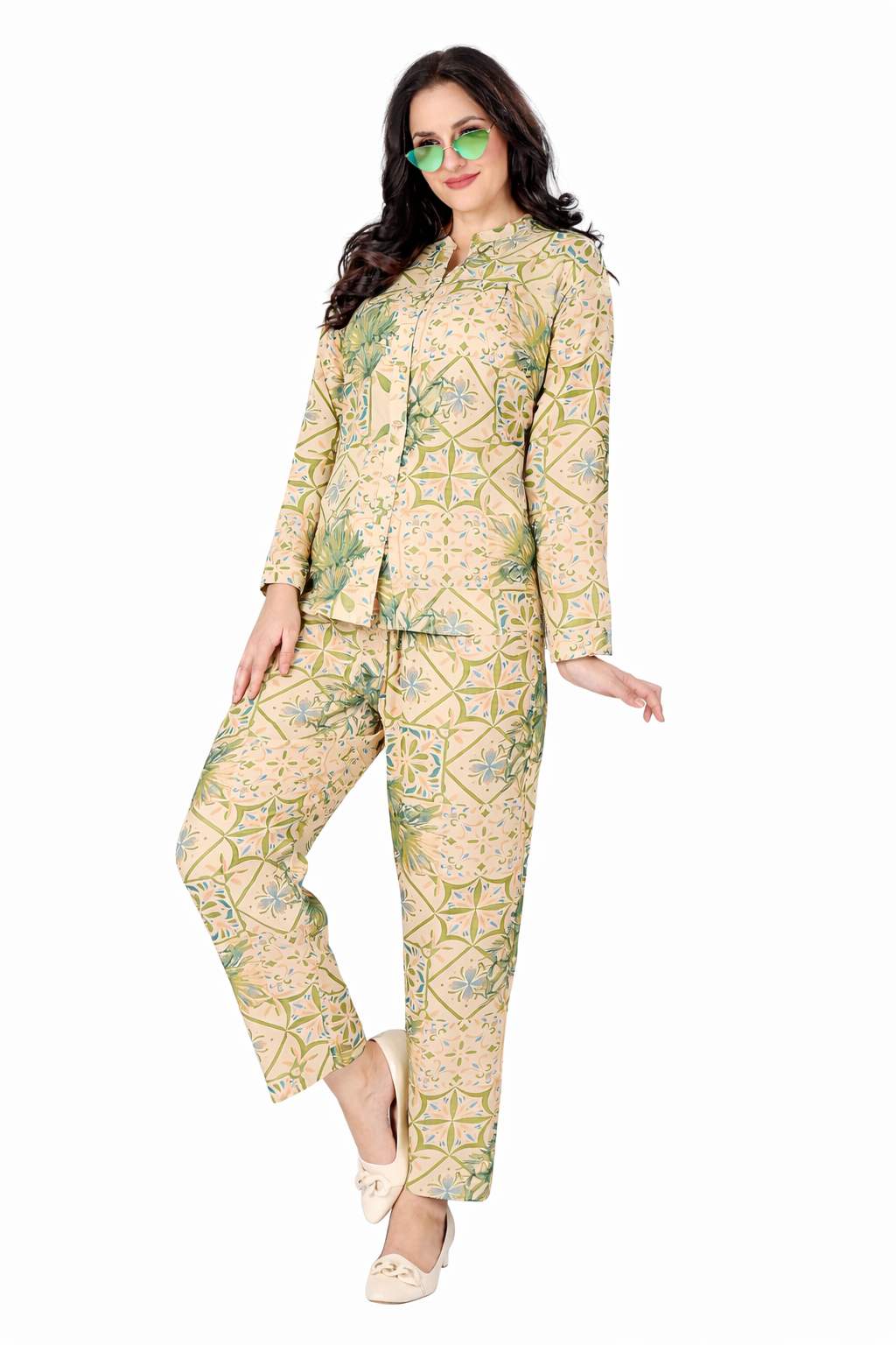Wholesale catalog ladies wear—export production for USA and UK buyers